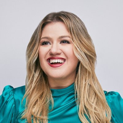 Kelly Clarkson’s workout strategy for overcoming burnout