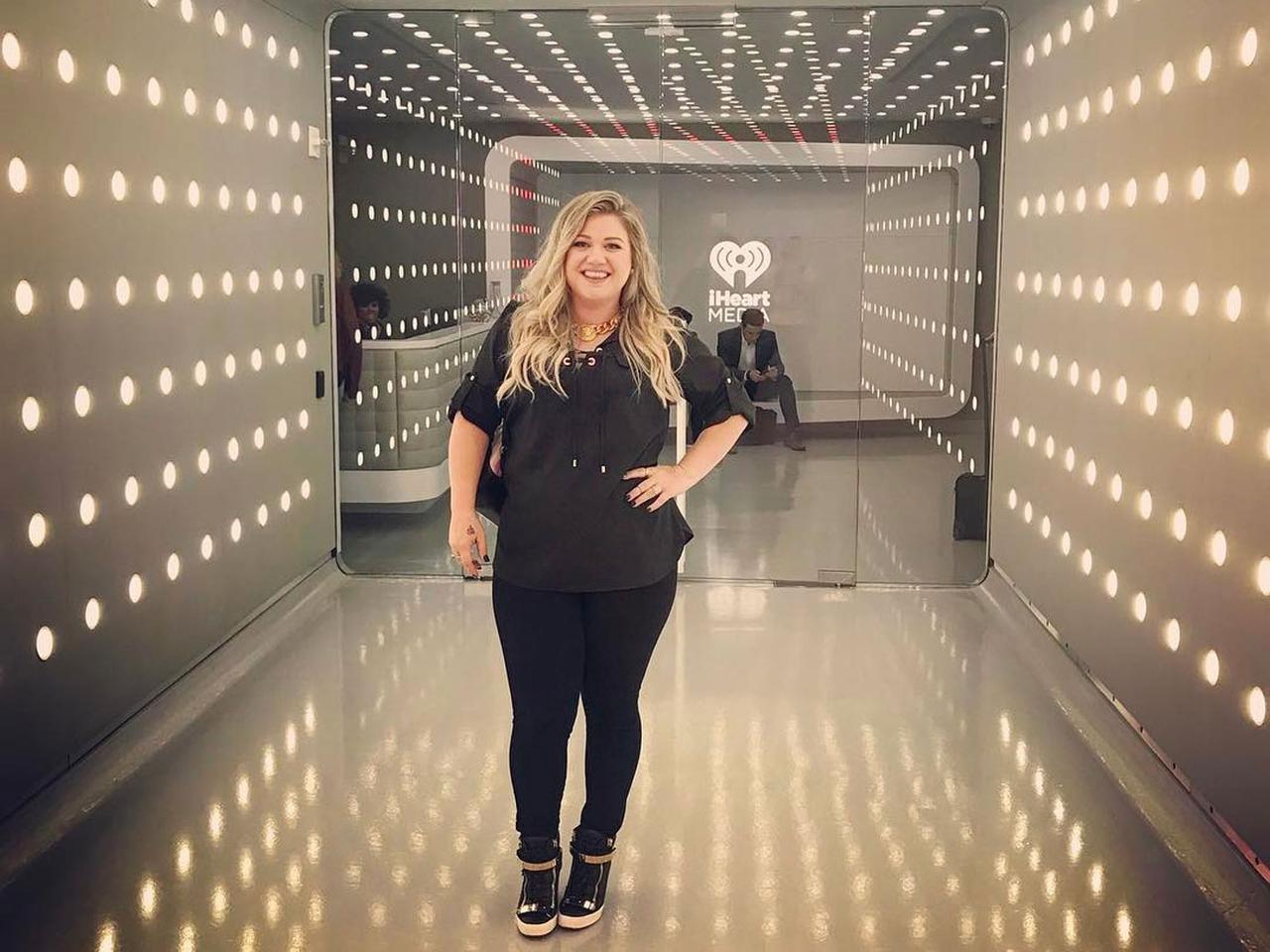 Kelly Clarkson’s Instagram posts about her transformation