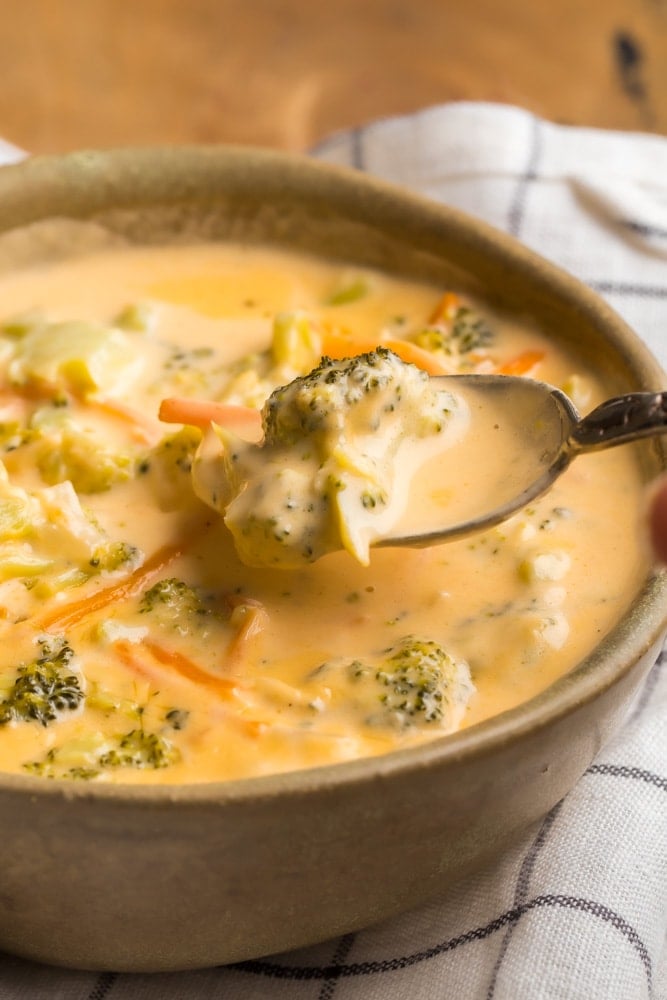 keto diet broccoli cheese soup