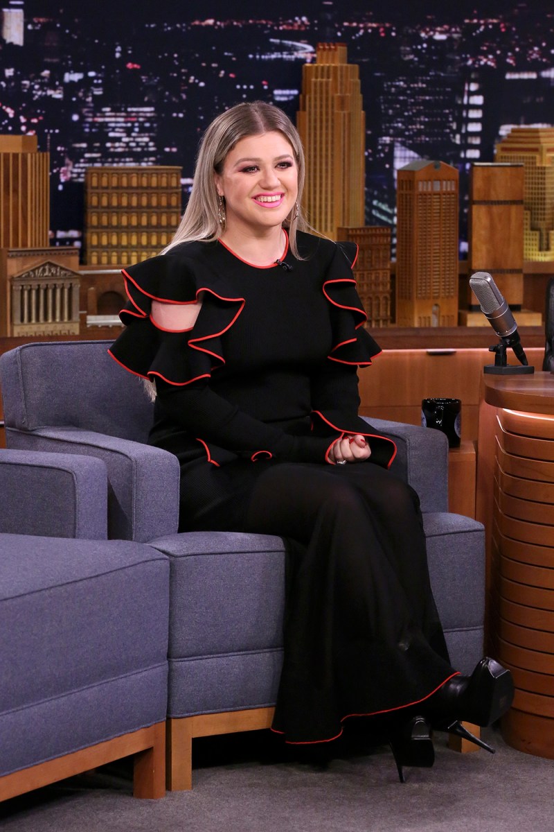 Kelly Clarkson’s mental health tips during fitness transformation