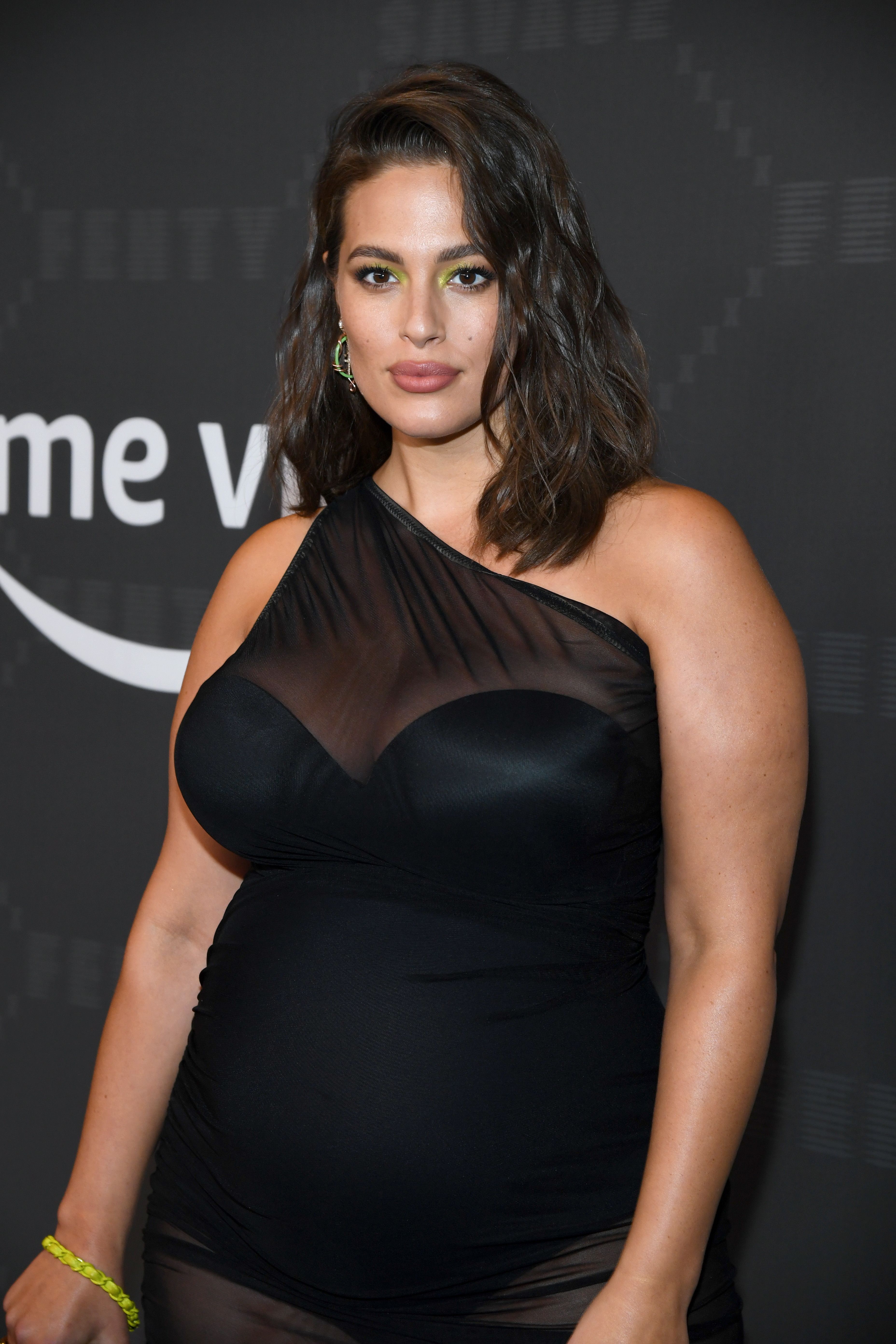 ashley graham weight