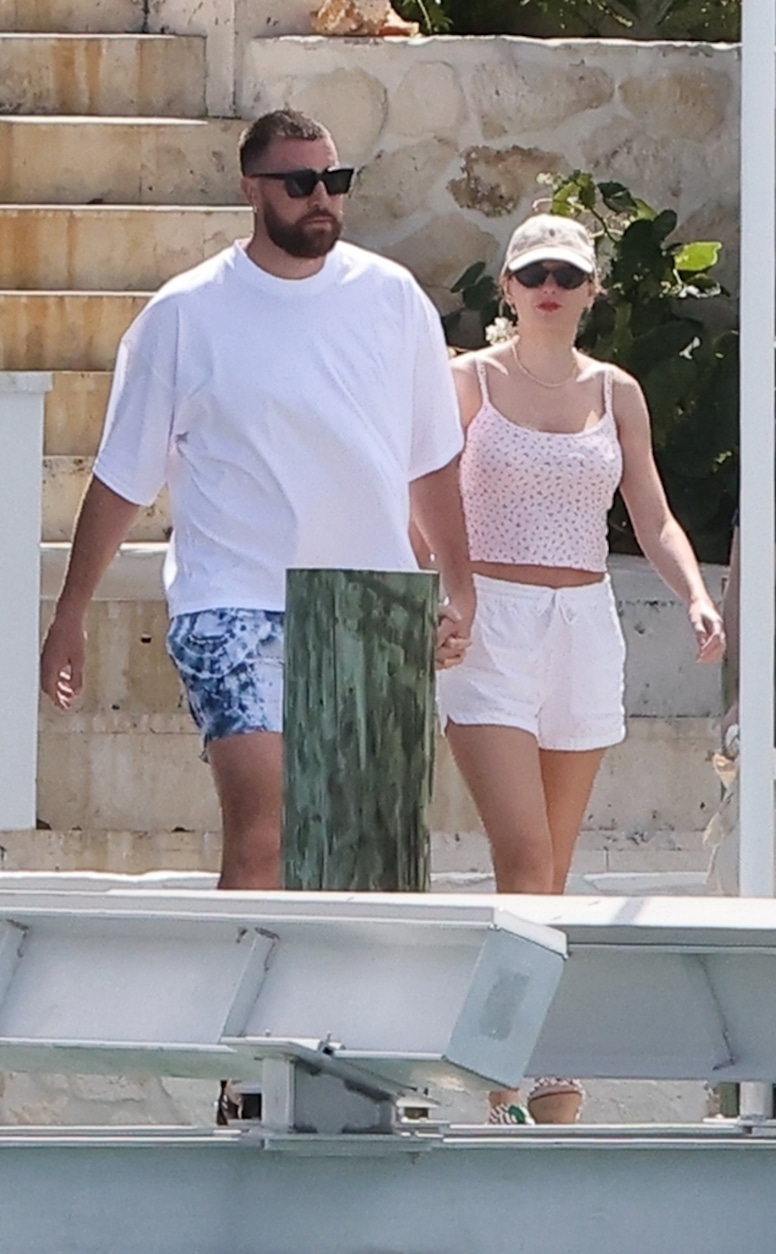 taylor swift travis kelce bahamas