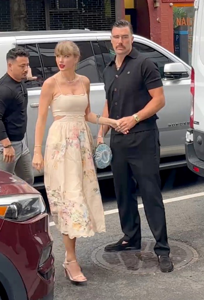 travis kelce on taylor swift