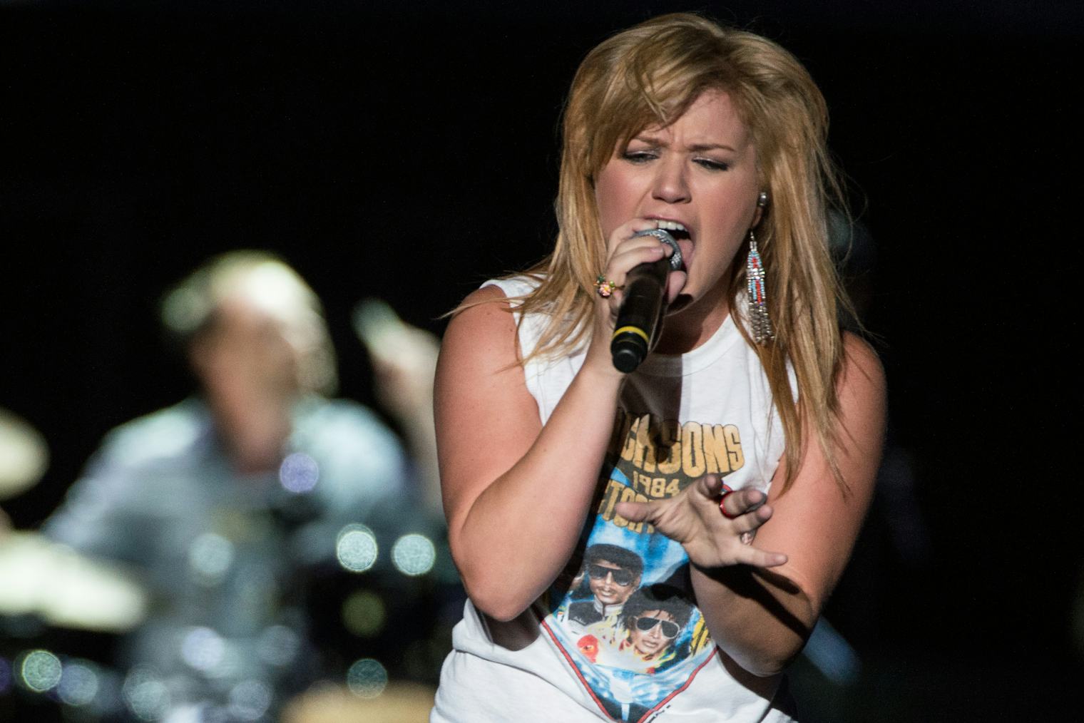 Kelly Clarkson’s positive mindset throughout her fitness journey