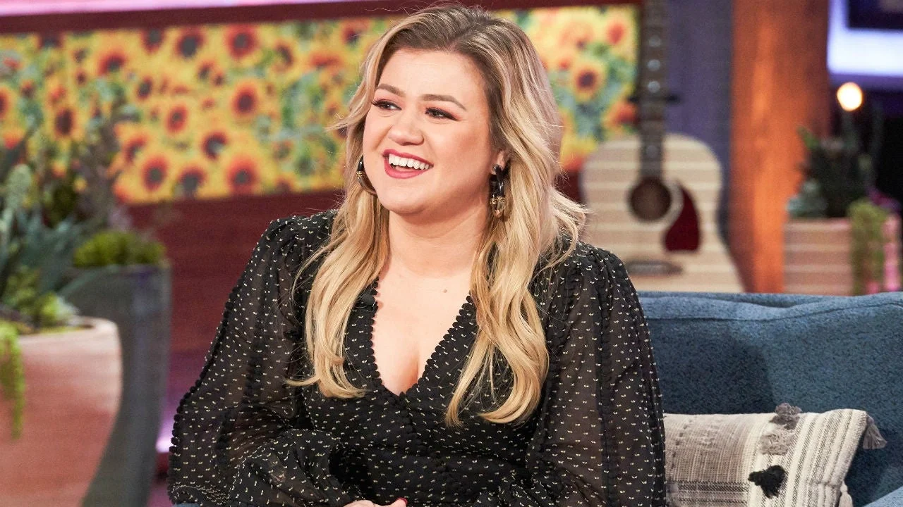 Kelly Clarkson’s emotional growth through physical transformation