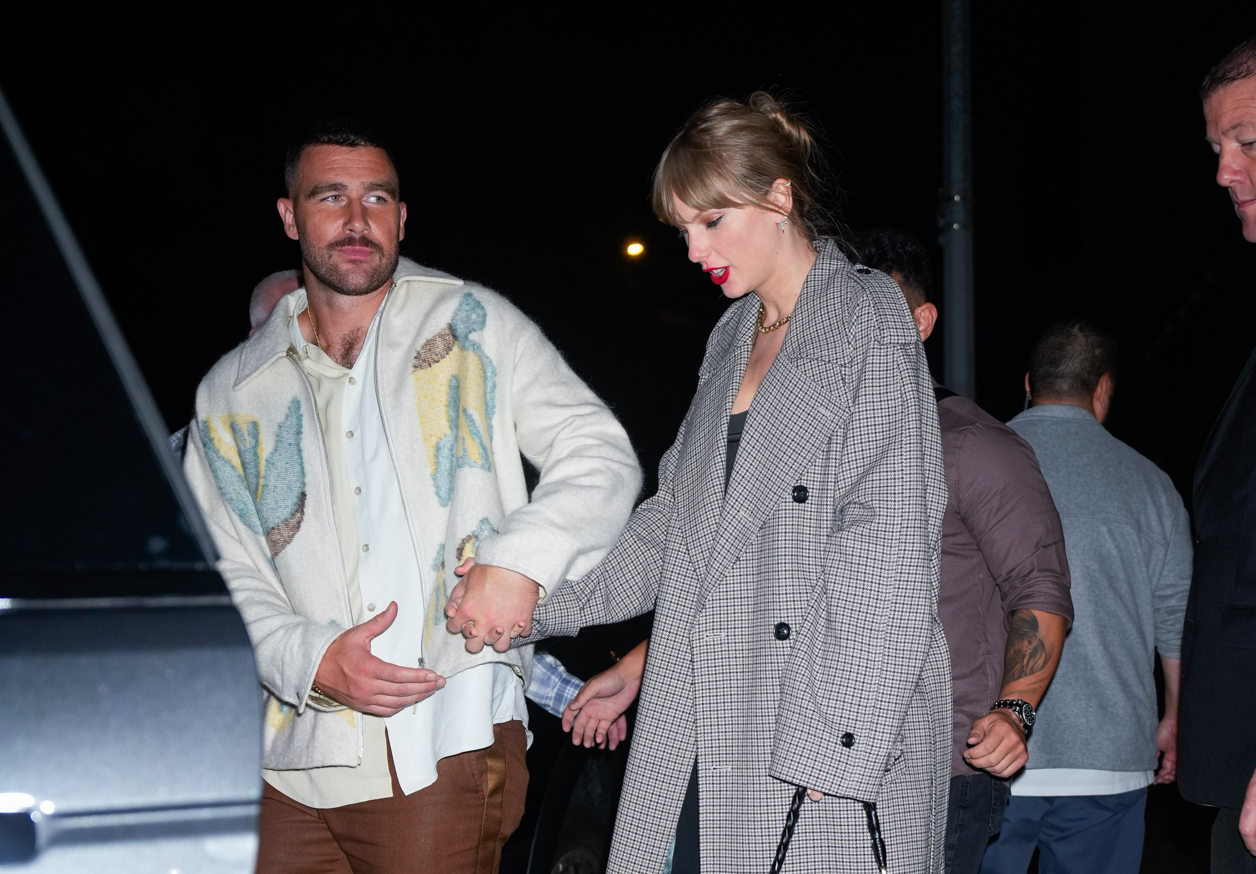 taylor swift and travis kelce in london