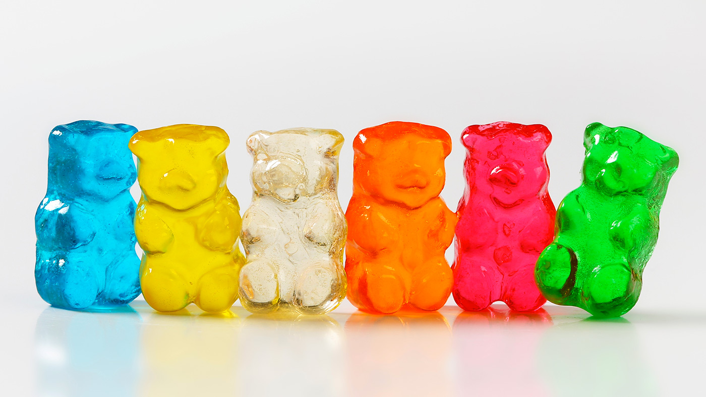 kelly clarkson gummy bears