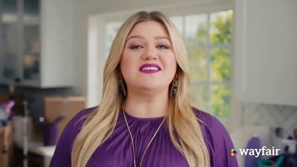 old wayfair commercials kelly clarkson weight loss