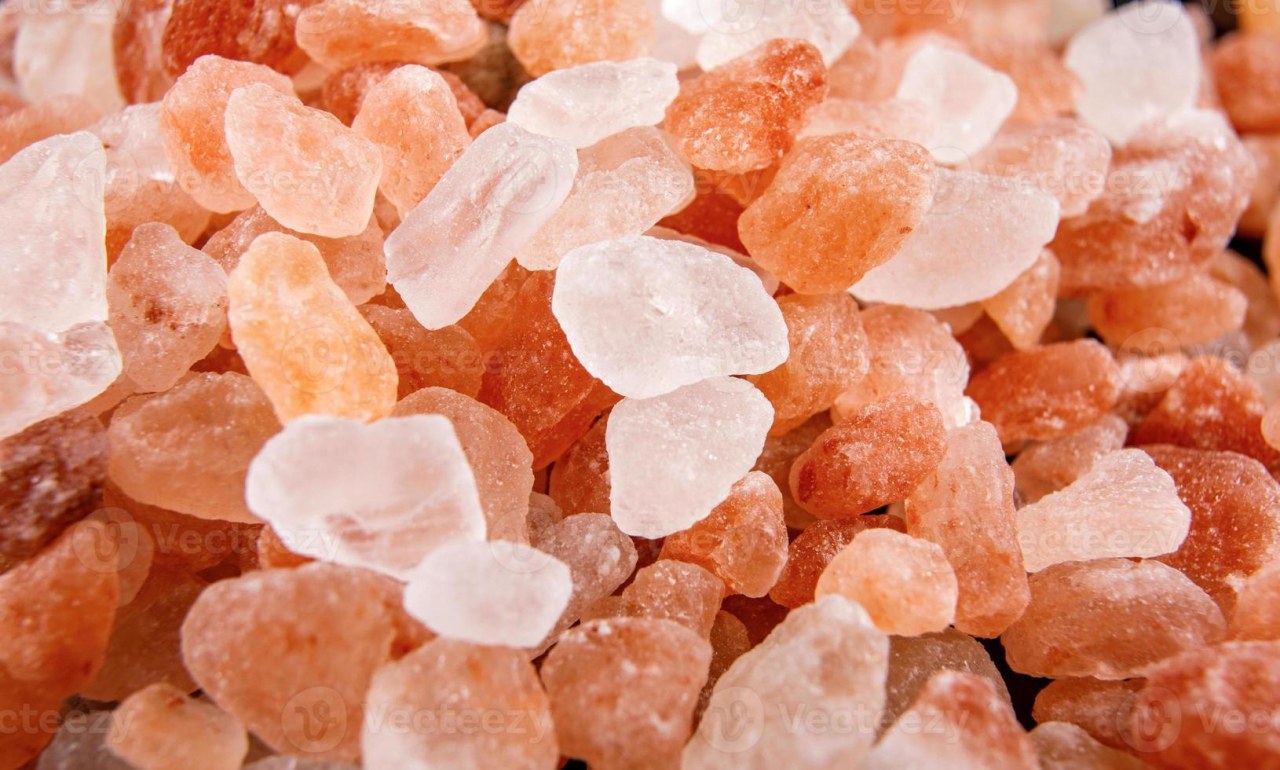 I Tried the Pink Salt Trick for 14 MorningsHere's What Actually Changed  (2026 Review)
