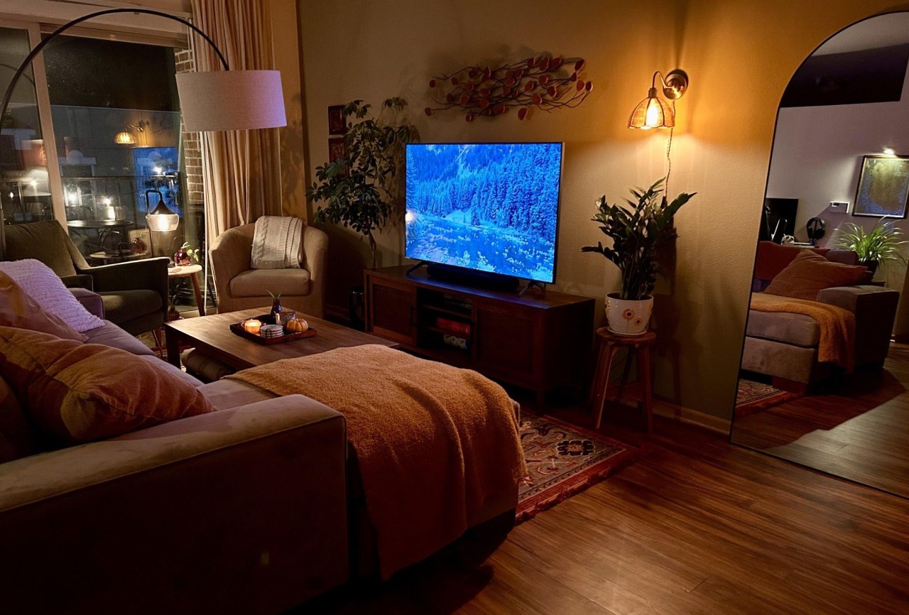 https://img.siterank.app/topic/cozy-night-living-room-herbal-mug.png